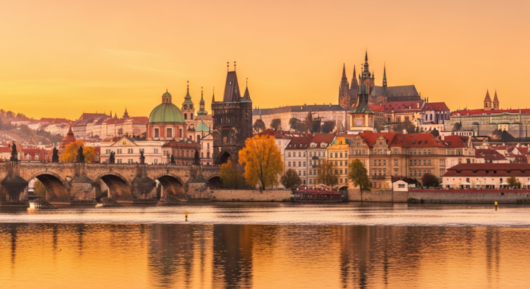 Best Time to Visit Prague 2026: Avoid Crowds, Actually Enjoy It — editorial image for this eurotripfinder.com article